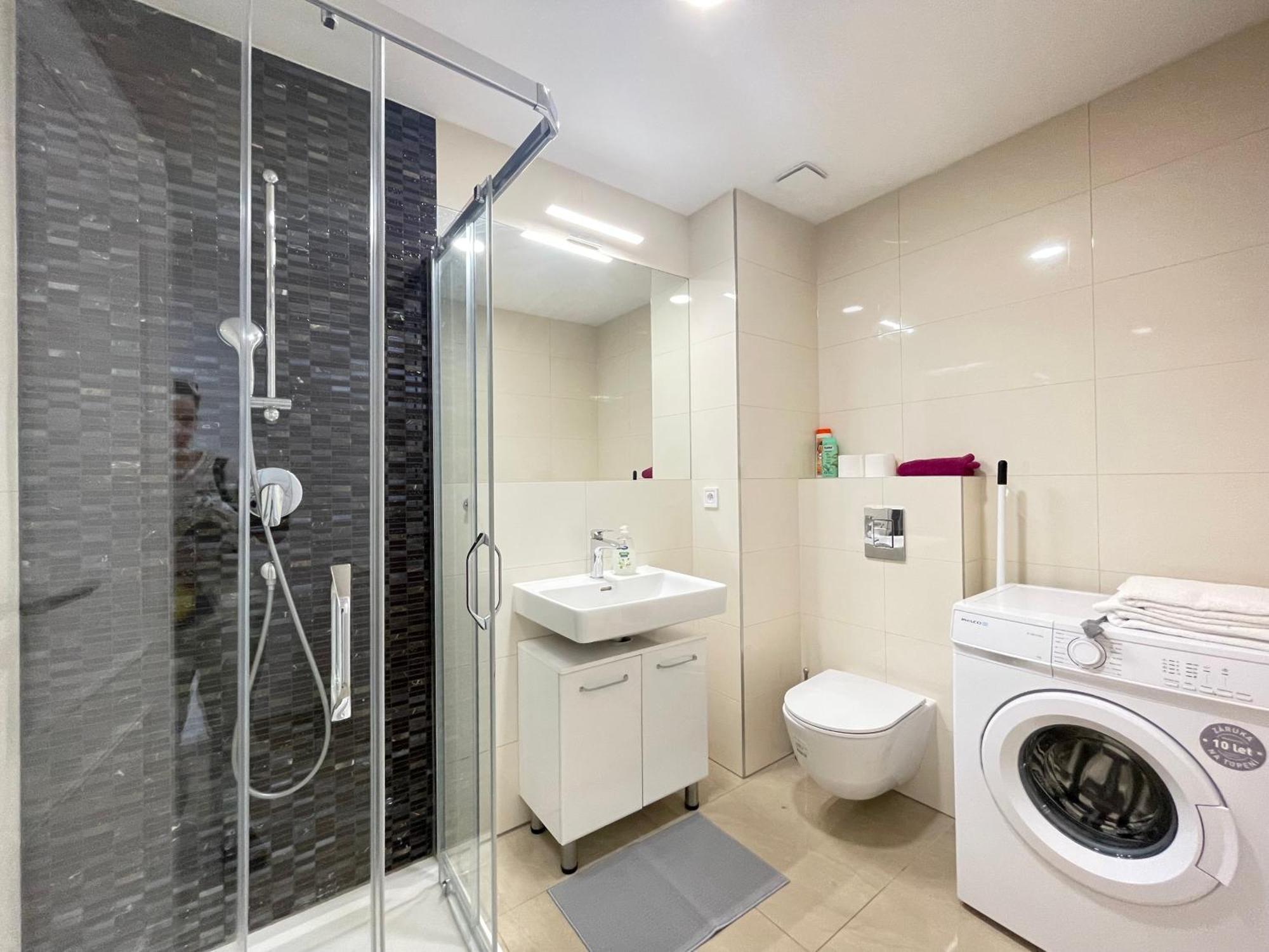 Wash Apartment On Metro Prague 1 Buitenkant foto